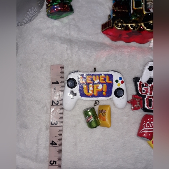 2 Gamer and snacks Christmas Ornaments Video Games Online Gaming Lover - Picture 3 of 4